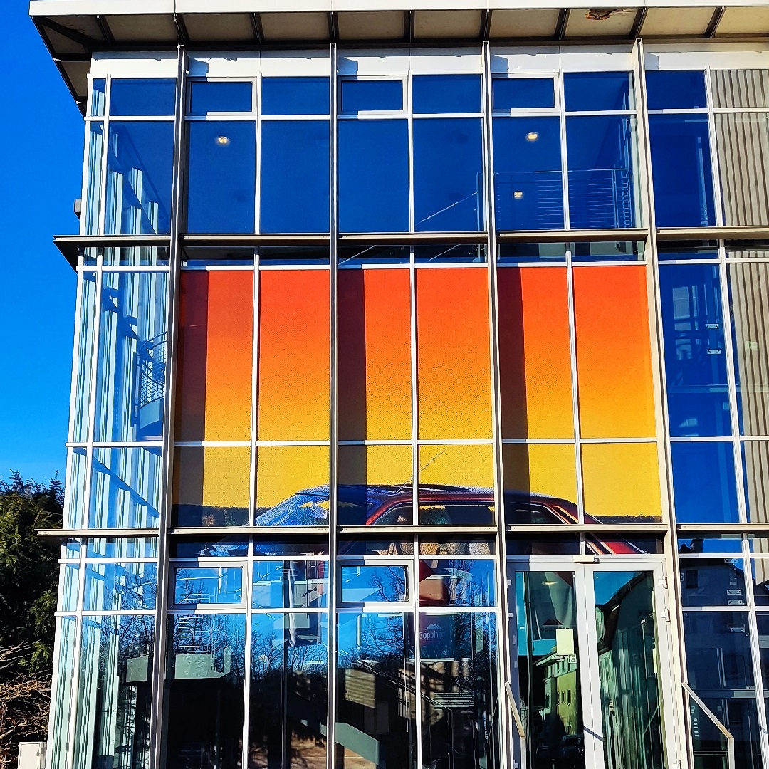 SIMONE DEMANDT. GOLDEN, aus L.i.t.